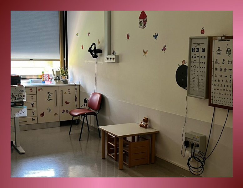 🏥Nuovi tavolini a misura di bambino per l'Oculistica Pediatrica di Udine 🪑 🧸